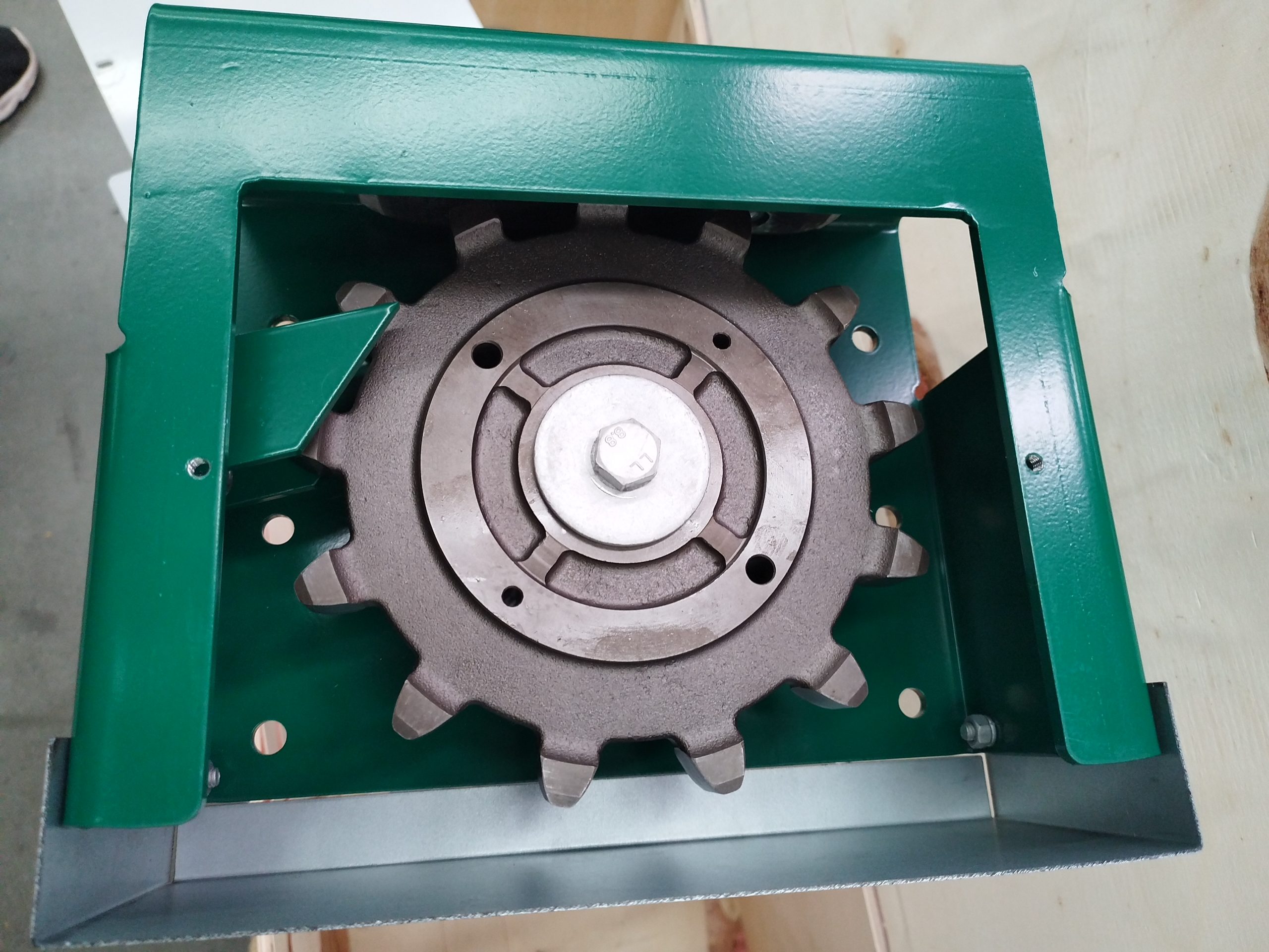main chain feeder main chain feeder